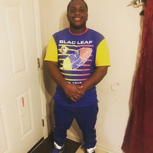 Meet your Posher, Ernest